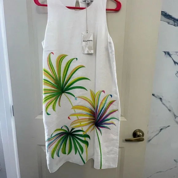NWT Tommy Bahama White Dress with Vibrant Palm Design Size SP - Picture 2 of 10